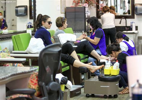 Emmy Rossum Nude OnlyFans Leaks Fappening FappeningBook