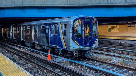 R211 On The N Line At 8 Av And 86 St YouTube