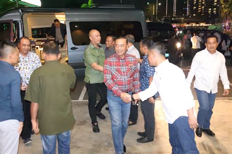 Komandan Yonmarhanlan Iv Batam Hadiri Acara Makan Malam Bersama