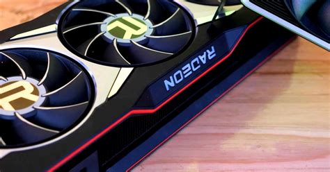 AMD раньше времени показала 2 игровые видеокарты: фото