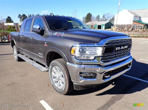 2022 Ram 2500 Limited Mega Cab 4x4 Exterior Photos