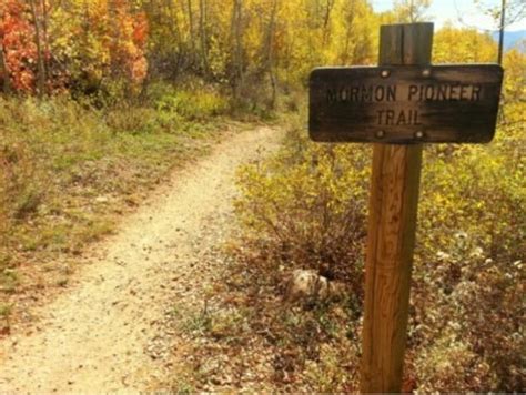 Easy Fall Hike Historical Pioneer Trail In East Canyon Todays Mama