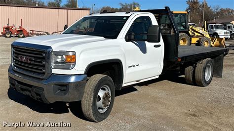 2015 Gmc Sierra 3500hd Flatbed Pickup Truck In Kansas City Ks Item Nl9216 For Sale Purple Wave