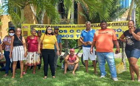 Barraqueiros De Cama Ari Fazem Protesto Em Frente Prefeitura E Pedem