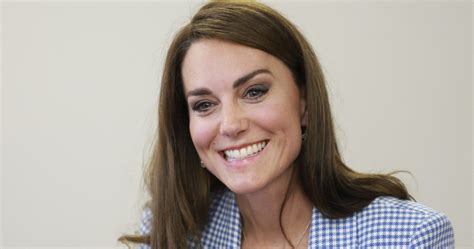 Kate Middleton L Azienda Di Famiglia Fallisce Creditori Inglesi