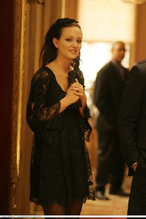 Blair Waldorf Outfit Gossip Girl Pilot Episode Little Black Lace Dress Gossip Girl