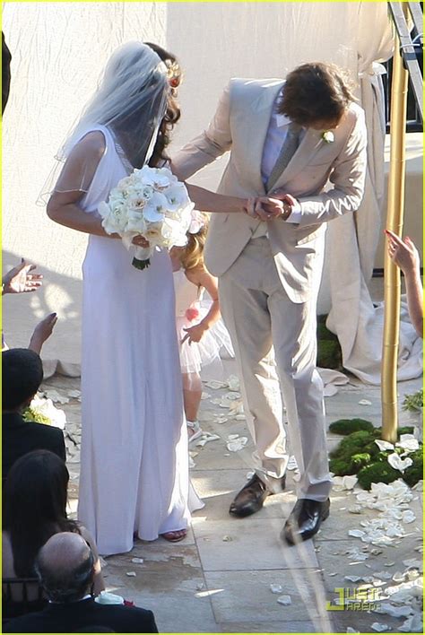 Milla Jovovich Wedding Pictures And Details Photo 2151581