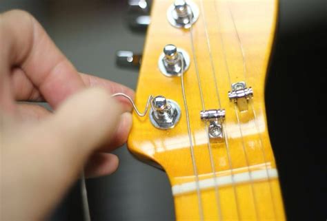 How To Install New Guitar Strings Bc Guides