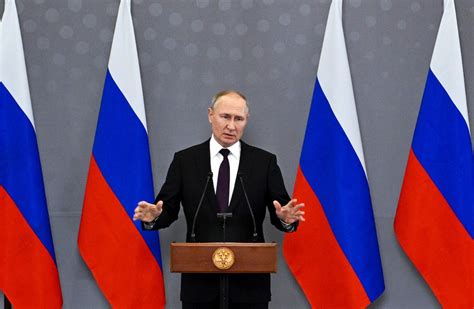 Putin declaró la ley marcial en cuatro regiones ucranianas