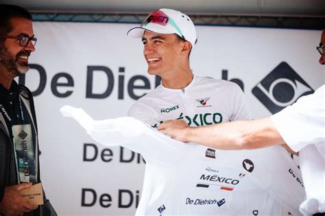 Histórico Ciclista prodigio mexicano Isaac del Toro firma con el UAE