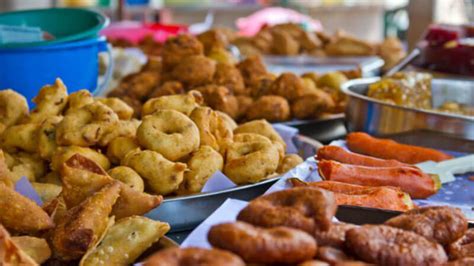 Most Popular Street Foods To Enjoy From Top Indian Cities