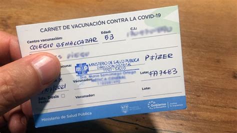 Y Entre Rebajas Premios Y Bailes Se Abre Paso El Carné De Vacunación