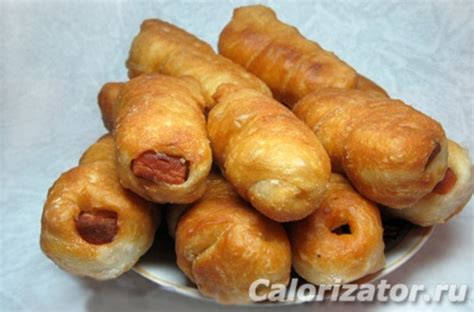 Сосиски в тесте жареные - калорийность, состав, описание - Calorizator.ru