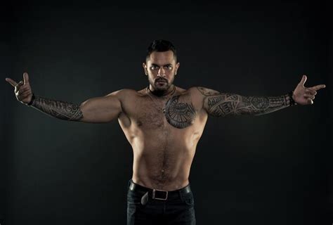 Premium Photo Here I Am Bearded Man With Tattooed Torso Macho Sexy Bare Torso Fit Model With