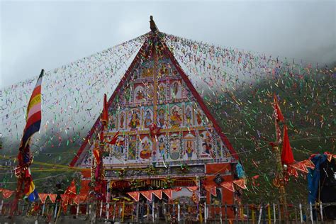 Trip To Sapphire Valley Of India Paddar Kishtwar Tripoto