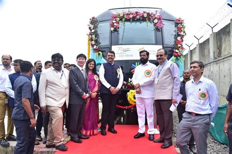 Trial Run Of Mumbai Metro Line Begins On Three Km Stretch