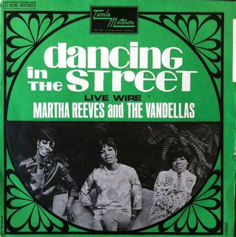 Martha Reeves And The Vandellas L R Martha Reeves Lois Reeves And