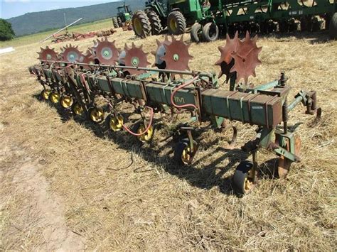 John Deere Row Crop Cultivator BigIron Auctions