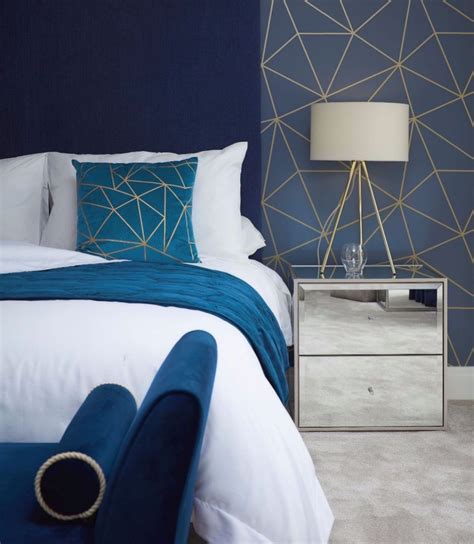 47+ Blue and Gold Bedroom Ideas That Leave You Stunned in 2024