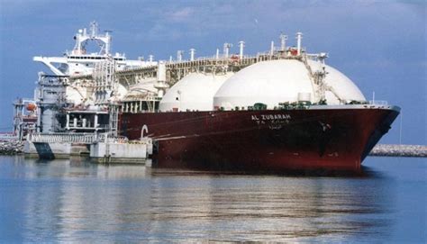 Qatar Signs 27 Year Deal With China As LNG Competition Heats Up