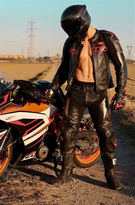 Pin On Men In Leather Hot Biker Guys Motorcycle Suits Men