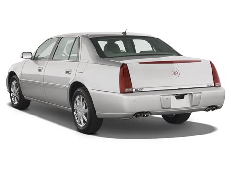 2011 Cadillac Dts Prices Reviews And Photos Motortrend