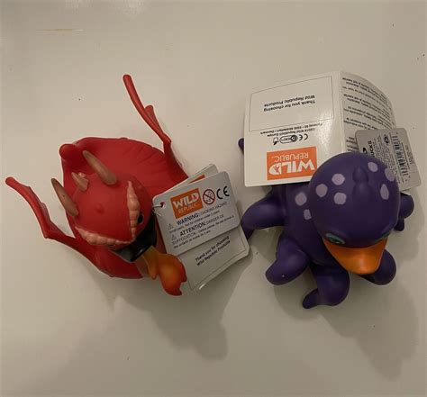 Red Fire Dragon And Octopus Rubber Duck Set Of 2 Wild Republic 4 Inches