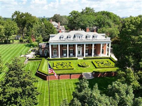 Kansas City Mo Luxury Homes For Sale 1505 Homes Zillow