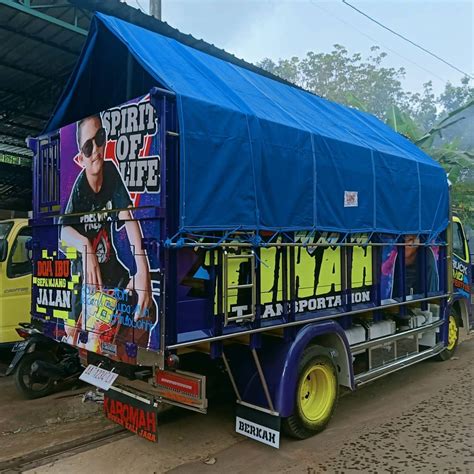 Truk Canter SKM PUTRA Modifikasi Variasi Hidrolik Bak Kayu Merbau