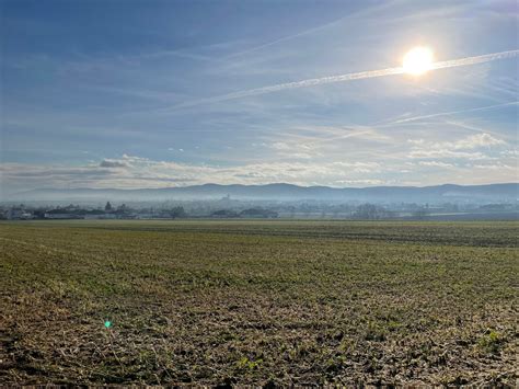 Sonnig Und Mild Teils Windig So Wird Das Wetter Am Montag Im