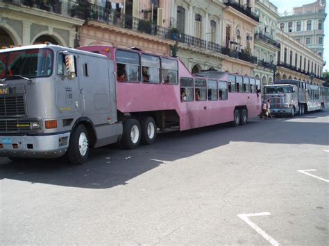 Solve Havana Cuba Jigsaw Puzzle Online With 48 Pieces