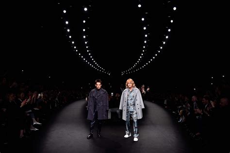 Zoolander And Hansel Storm The Valentino Catwalk The Fuss