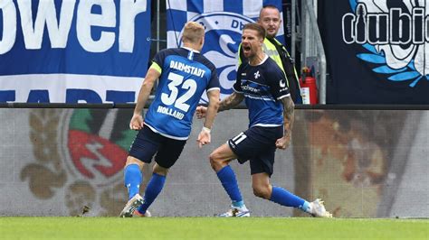 2 0 Darmstadt 98 siegt souverän gegen den 1 FC Nürnberg kicker