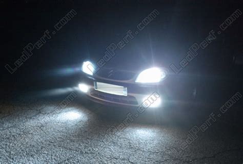 Pack de lámparas de luces faros Xenón efecto para Citroen Saxo