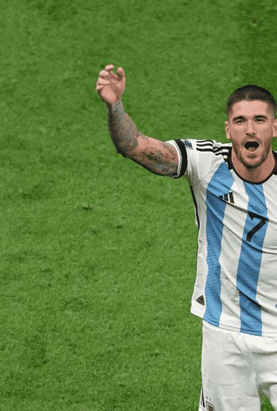 Rodrigo De Paul Celebr Tras La Victoria De Argentina Ante Croacia Y