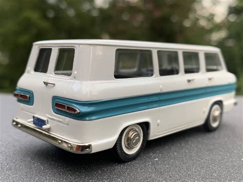 Corvair Greenbrier passenger van – Forum 43 – The Diecast Zone Forums