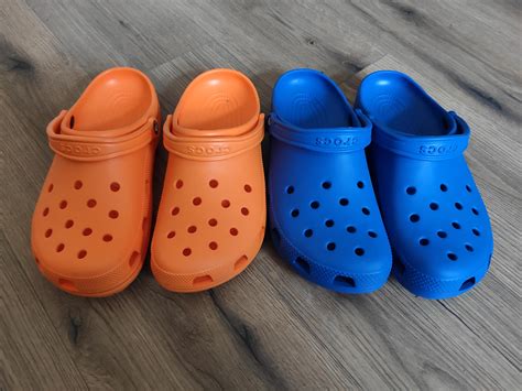 Two more colors for the collection : r/crocs