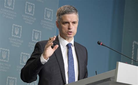 Пристайко заявив про початок розведення сил у Золотому | Українська правда