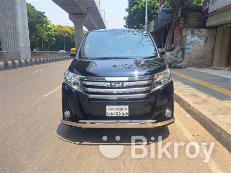 Toyota Noah Gi Premium For Sale In Farmgate Bikroy