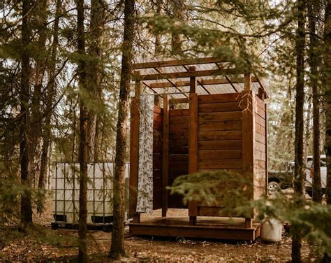 Cedar 4 X 6 Off Grid Outdoor Shower House Building Guide Etsy Canada