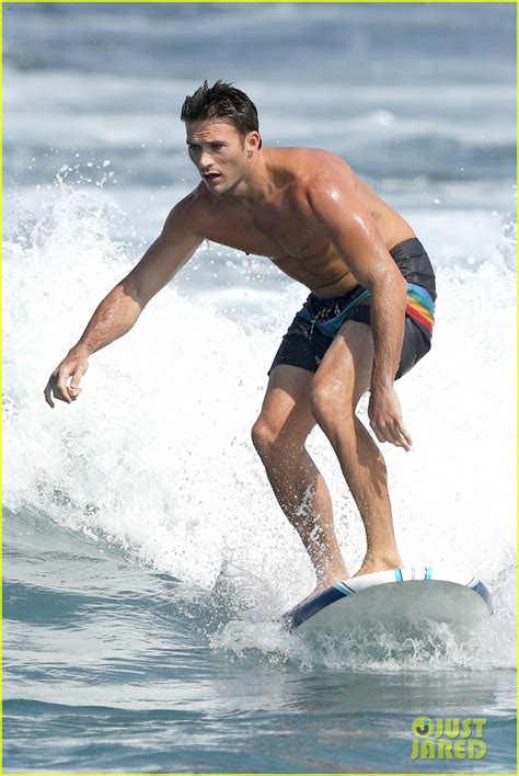 Scott Eastwood Goes Surfing In Hot New Shirtless Beach Photos Photo