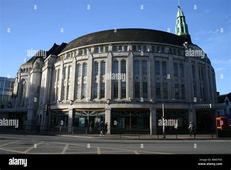 Broadway theatre in Catford, London Stock Photo - Alamy