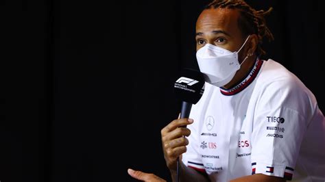 Lewis Hamilton Nest Toujours Pas à Laise De Courir Au Grand Prix D