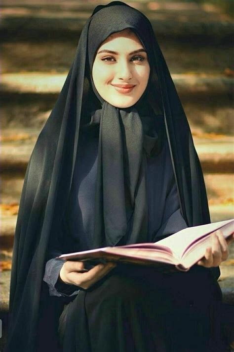 Pin By Naved Amin On Beautiful Face Beautiful Muslim Women Beautiful Arab Women Beautiful Hijab