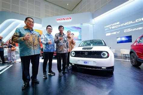 Honda Tawarkan Program Penjualan Menarik Di GIIAS Surabaya 2023