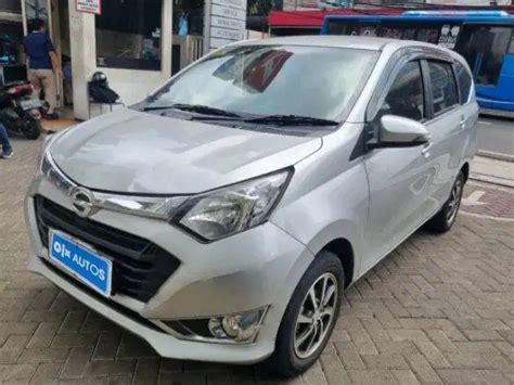 OLX AUTOS Daihatsu Sigra 1 2 R Bensin MT 2017 SZI Mobil Bekas