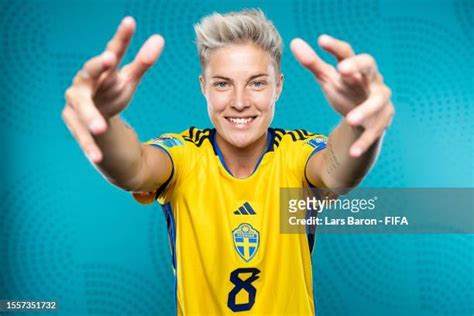 Lina Hurtig Stock Fotos Und Bilder Getty Images