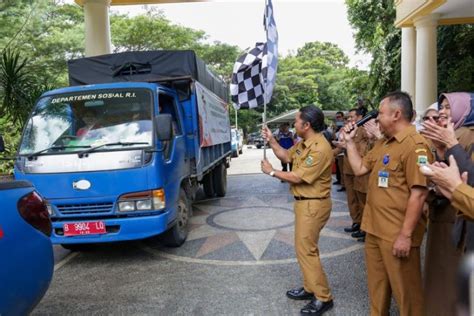 Bantu Korban Gempa Di Cianjur Banten Kirim Logistik Dan Relawan