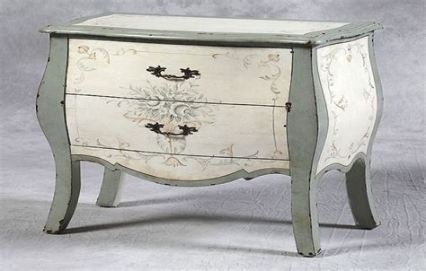 Shabby Chic Painted Furniture | A Creative Mom