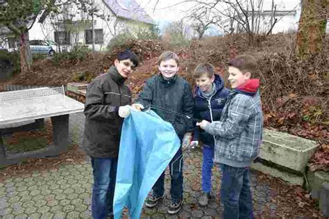 Gymnasium am Oelberg GaO beteiligt sich an der Aktion Frühjahrsputz